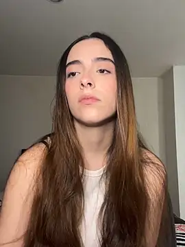 Snapshot of swrennn19 chatting on December 17, 7:04 pm swrennn19 online show from December 17, 7:04 pm