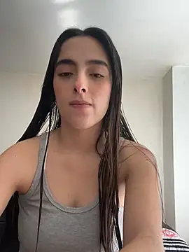 Snapshot of swrennn19 chatting on January 22, 6:31 pm swrennn19 online show from January 22, 6:31 pm