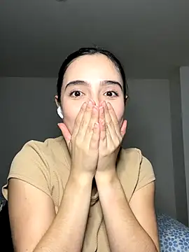 Snapshot of swrennn19 chatting on September 12, 1:28 am swrennn19 online show from September 12, 1:28 am