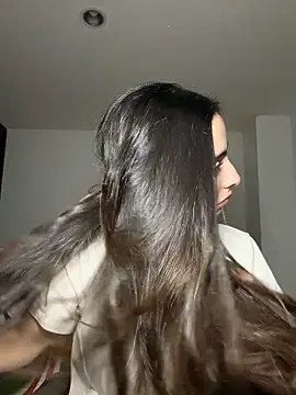 Snapshot of swrennn19 chatting on October 16, 10:55 pm swrennn19 online show from October 16, 10:55 pm