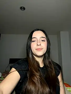 Snapshot of swrennn19 chatting on October 18, 12:57 am swrennn19 online show from October 18, 12:57 am