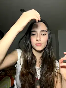 Snapshot of swrennn19 chatting on October 22, 11:37 pm swrennn19 online show from October 22, 11:37 pm