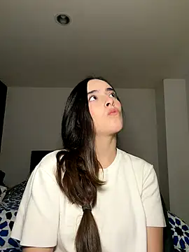 Snapshot of swrennn19 chatting on November 21, 6:50 pm swrennn19 online show from November 21, 6:50 pm