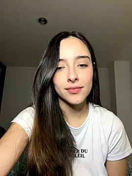 Snapshot of swrennn19 chatting on November 22, 3:22 pm swrennn19 online show from November 22, 3:22 pm