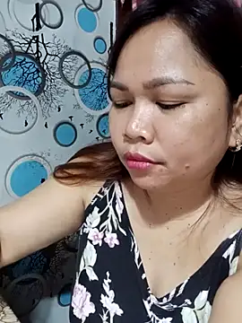 XXLorie 02 online show from February 16, 7:49 pm