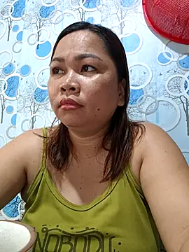 XXLorie 02 online show from June 5, 10:48 pm