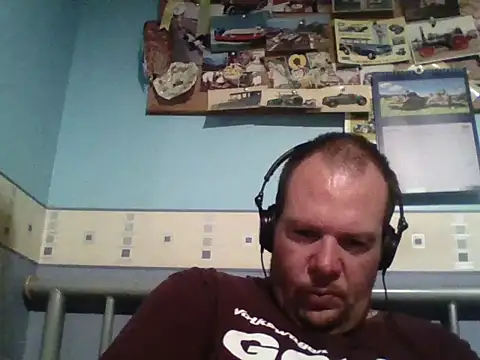 Snapshot of thickdick12331 chatting on October 17, 9:06 pm thickdick12331 online show from October 17, 9:06 pm