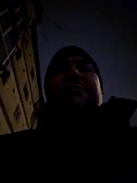 Andrew1900529 online show from December 30, 7:00 pm