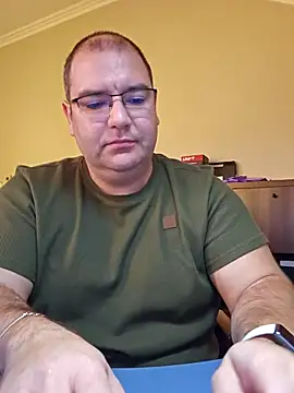 Andrew1900529 online show from October 27, 7:23 am