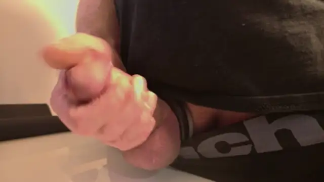 Snapshot of NylonHype chatting on January 11, 10:37 pm NylonHype online show from January 11, 10:37 pm