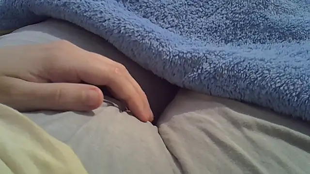 perescam online show from November 17, 9:09 pm