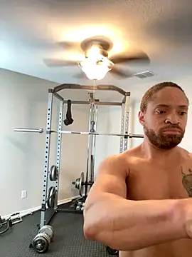 Snapshot of Fathero1time chatting on November 20, 4:07 pm Fathero1time online show from November 20, 4:07 pm