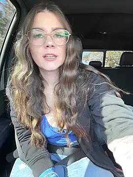 MaggyMayI online show from February 23, 3:42 pm