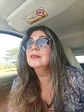 emma tour online show from September 24, 4:10 pm