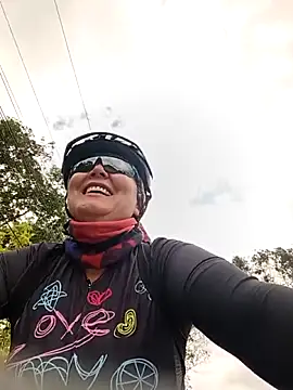 emma tour online show from October 1, 2:23 pm