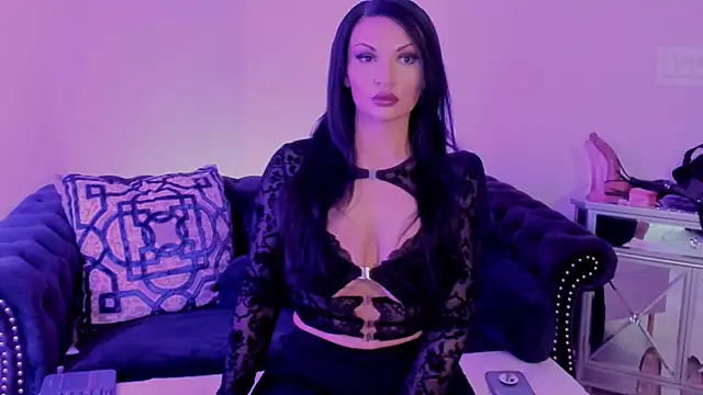 NatashaxoBangs online show from February 3, 11:47 pm