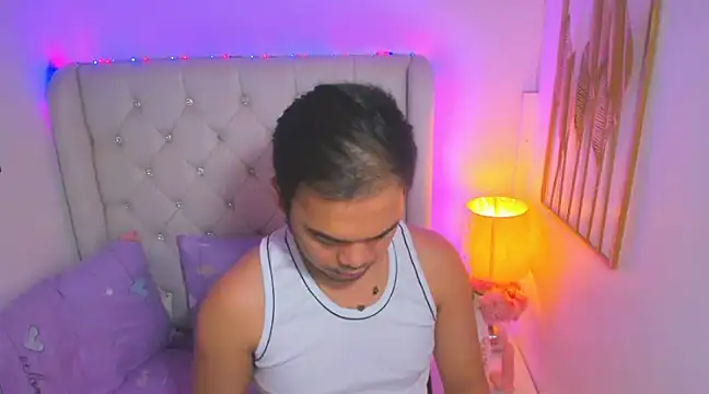 AsianZero online show from February 17, 4:48 pm