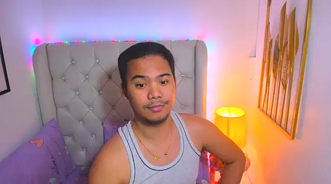 AsianZero online show from February 20, 8:14 pm