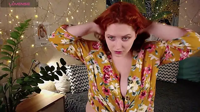 Snapshot of Dexy_Red chatting on March 2, 11:00 pm Dexy Red online show from March 2, 11:00 pm