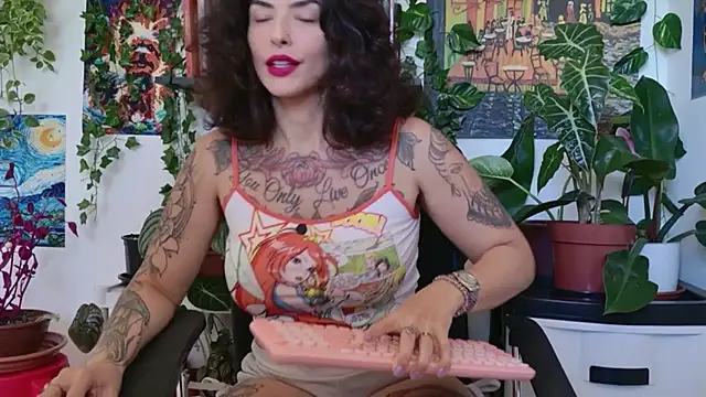 TaliMajesty online show from April 28, 11:26 am