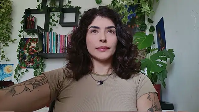 TaliMajesty online show from July 21, 1:13 pm