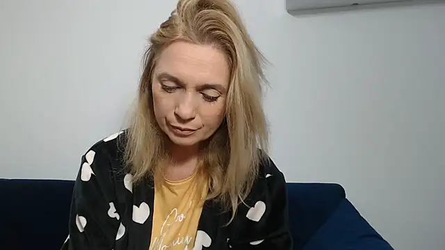 MysticCreature online show from January 3, 5:39 am