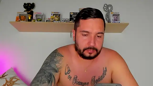 camilo restrepo21 online show from January 18, 12:14 am