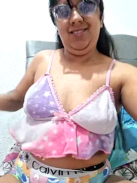 ZaidaWet online show from May 7, 1:11 am