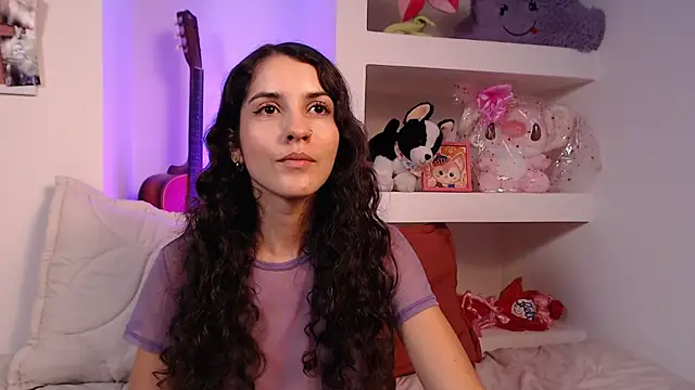 Snapshot of lailypink chatting on March 23, 2:04 am lailypink online show from March 23, 2:04 am