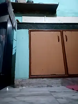 Snapshot of LadyloverSameer chatting on January 25, 1:52 pm LadyloverSameer online show from January 25, 1:52 pm