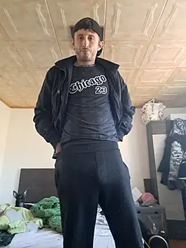 Snapshot of Jimmy8999 chatting on February 13, 8:21 am Jimmy8999 online show from February 13, 8:21 am