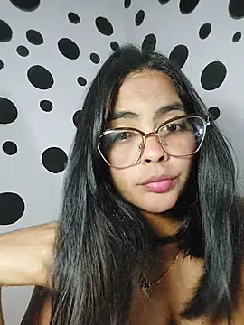 missmelissa  online show from May 1, 2:27 am