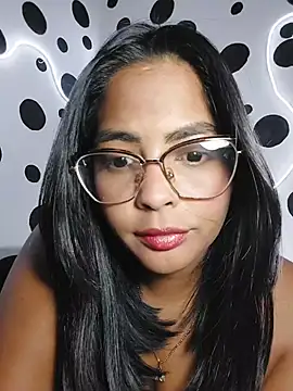 missmelissa  online show from June 19, 2:38 am