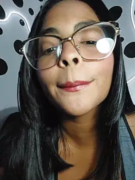 missmelissa  online show from June 21, 3:20 am
