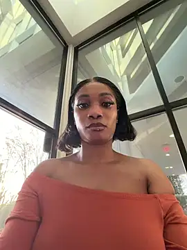 Snapshot of __Nessa__ chatting on March 14, 12:32 pm Nessa online show from March 14, 12:32 pm