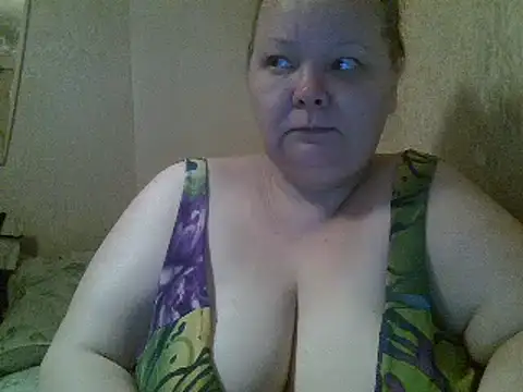 Jane Kissys online show from December 9, 5:30 pm