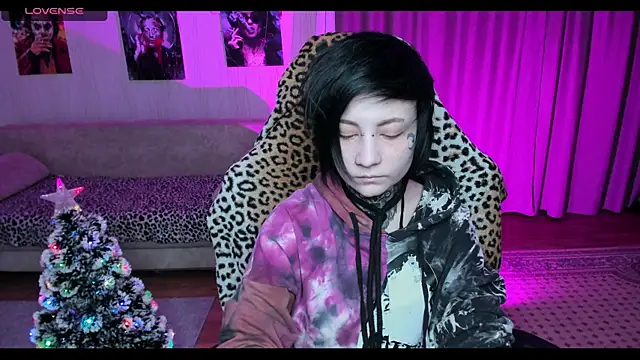 acid trip1l online show from December 12, 6:42 pm