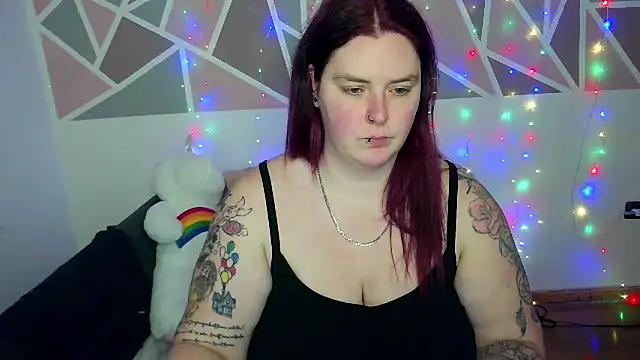 Snapshot of JoyceKyra91 chatting on January 26, 5:02 pm JoyceKyra91 online show from January 26, 5:02 pm