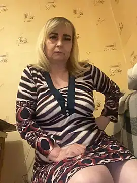 Irina2909xh online show from January 15, 6:19 pm