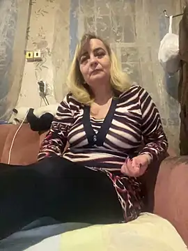 Irina2909xh online show from February 1, 4:33 pm