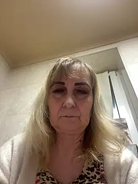 Irina2909xh online show from February 16, 4:32 pm