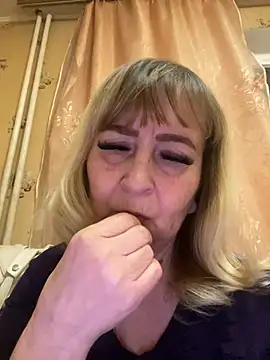Irina2909xh online show from February 20, 10:04 pm