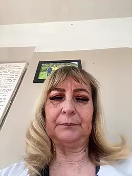 Irina2909xh online show from February 21, 12:28 pm