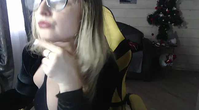 RubiLakros online show from January 22, 11:34 am