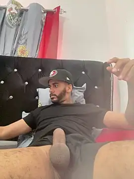 Moodxxx00 online show from February 7, 1:48 pm