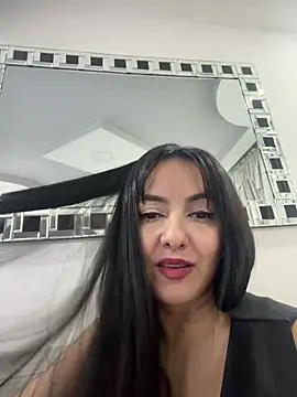 Snapshot of AshleyJhonson chatting on June 1, 1:07 am AshleyJhonson online show from June 1, 1:07 am
