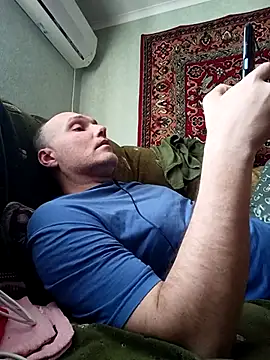 Sam Colt online show from March 28, 9:42 am