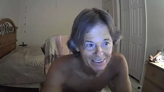 nakeedcowboi65 online show from June 12, 9:19 am