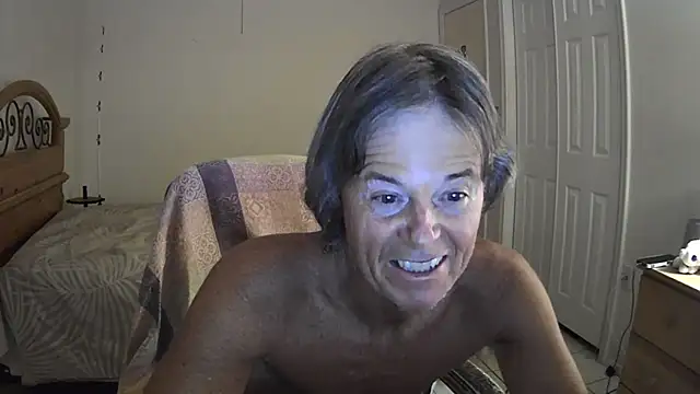 Snapshot of nakeedcowboi65 chatting on July 20, 8:50 am nakeedcowboi65 online show from July 20, 8:50 am