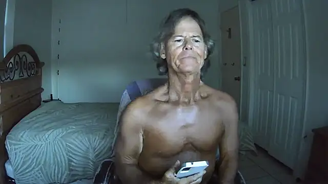 Snapshot of nakeedcowboi65 chatting on July 22, 12:13 am nakeedcowboi65 online show from July 22, 12:13 am